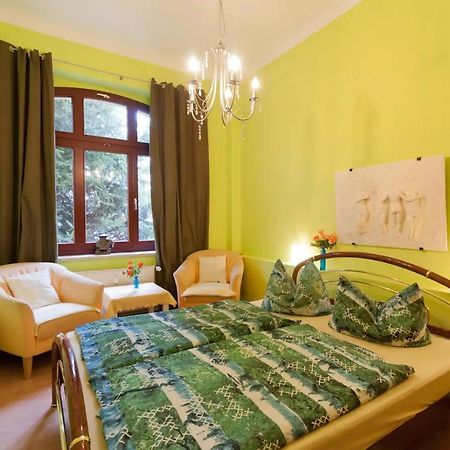 Grosse Ferienwohnung In Dresden-Lobtau 外观 照片